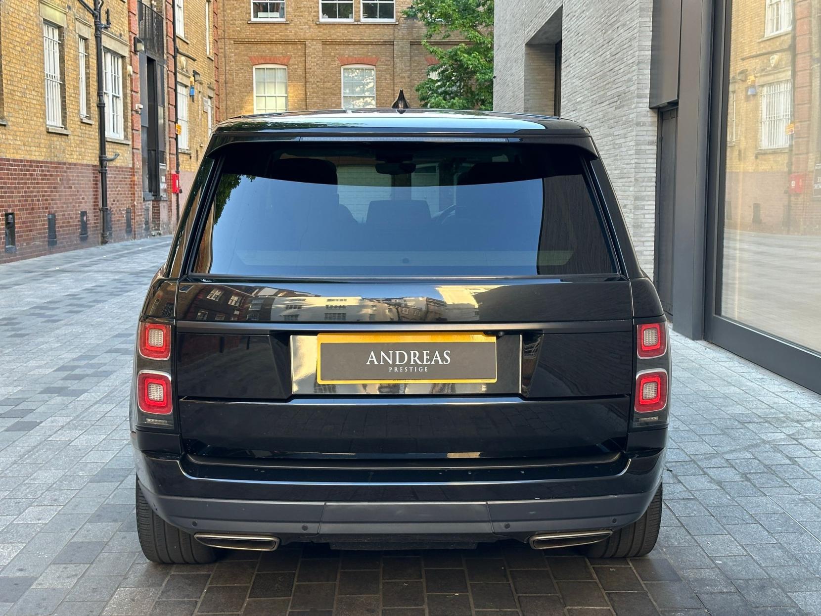 Land Rover Range Rover 5.0 P525 V8 GPF Autobiography SUV 5dr Petrol Auto 4WD Euro 6 (s/s) LWB (525 ps)