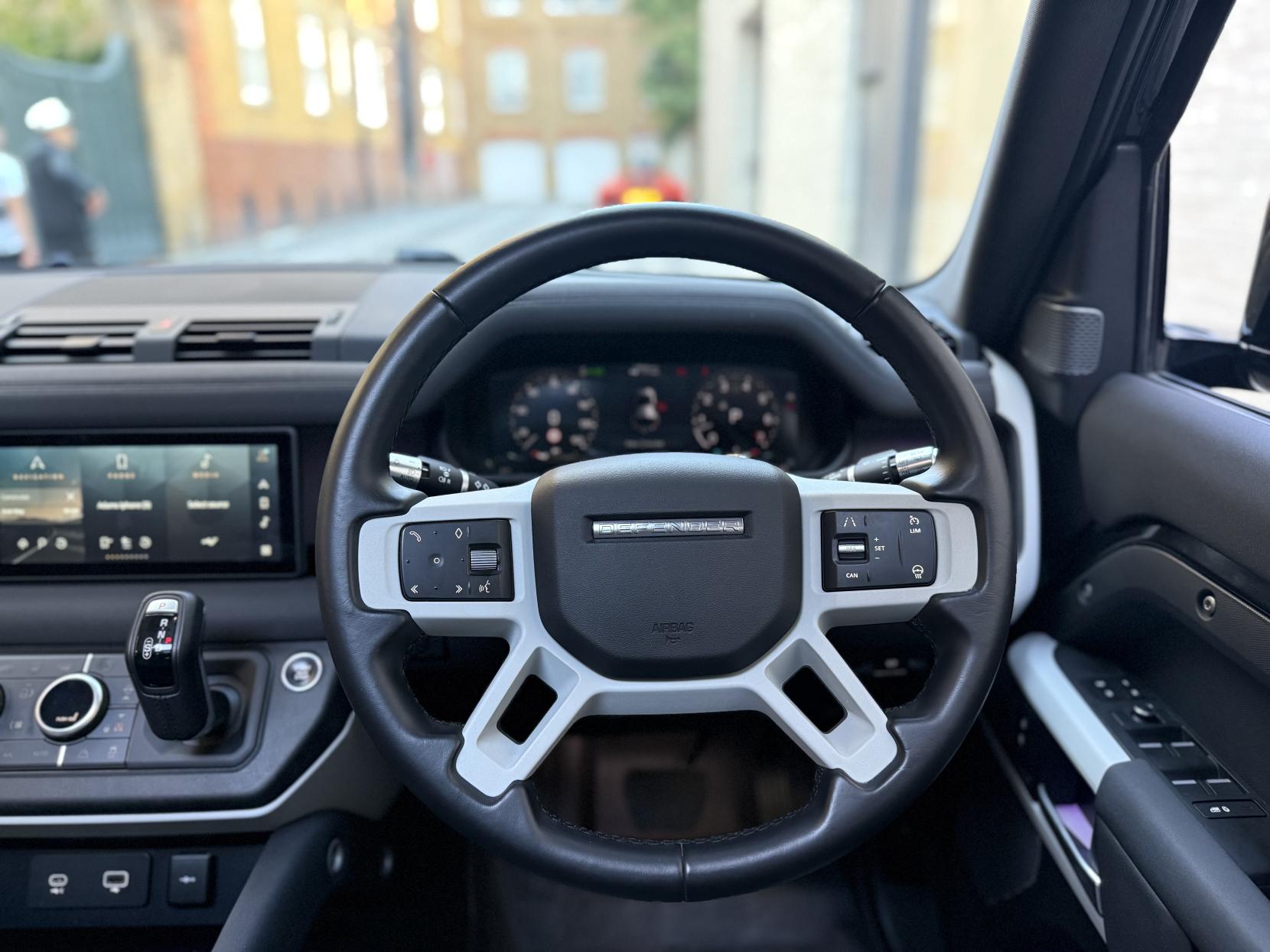 Land Rover Defender 110 2.0 Si4 SE SUV 5dr Petrol Auto 4WD Euro 6 (s/s) (300 ps)