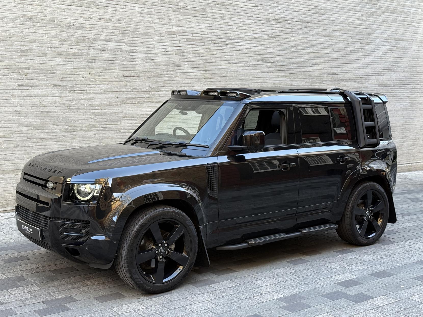 Land Rover Defender 110 2.0 Si4 SE SUV 5dr Petrol Auto 4WD Euro 6 (s/s) (300 ps)