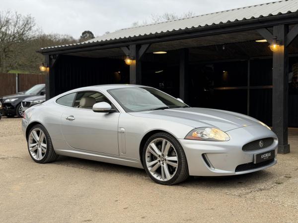 Jaguar XK 5.0 V8 Portfolio Coupe 2dr Petrol Auto Euro 5 (385 ps)
