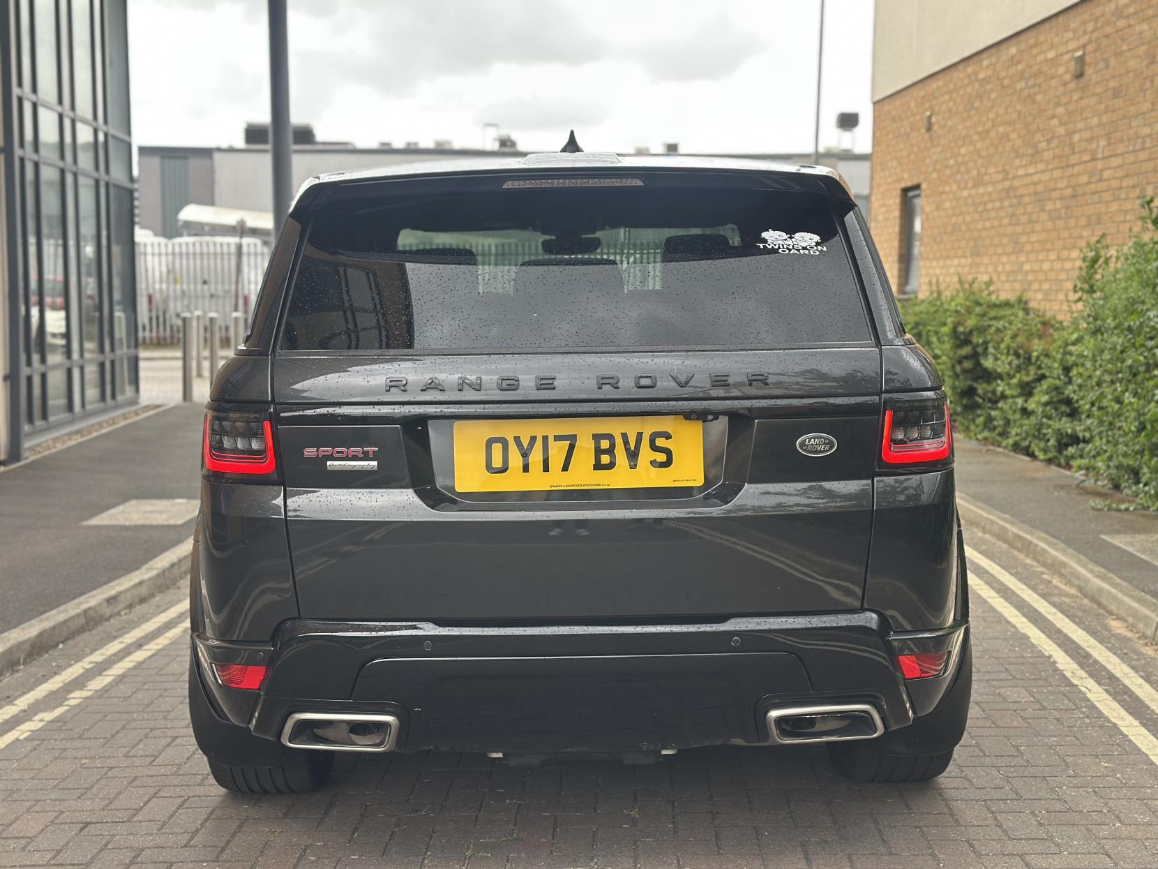 Land Rover Range Rover Sport 3.0 SD V6 Autobiography Dynamic SUV 5dr Diesel Auto 4WD Euro 6 (s/s) (306 ps)
