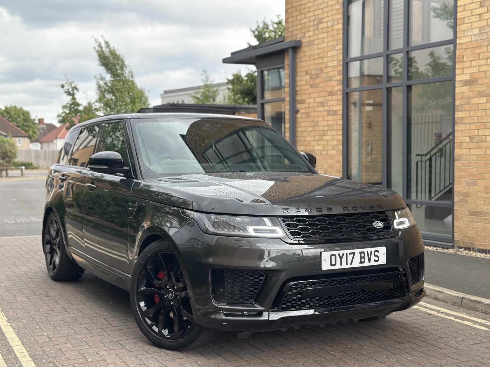 Land Rover Range Rover Sport 3.0 SD V6 Autobiography Dynamic SUV 5dr Diesel Auto 4WD Euro 6 (s/s) (306 ps)
