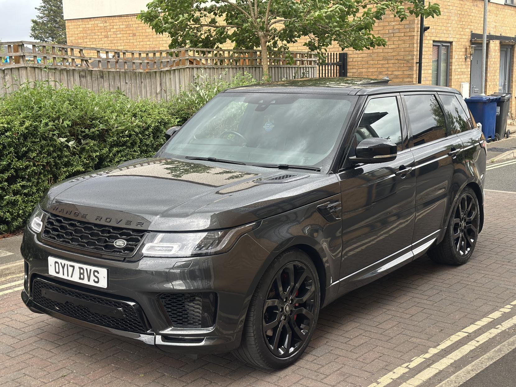 Land Rover Range Rover Sport 3.0 SD V6 Autobiography Dynamic SUV 5dr Diesel Auto 4WD Euro 6 (s/s) (306 ps)