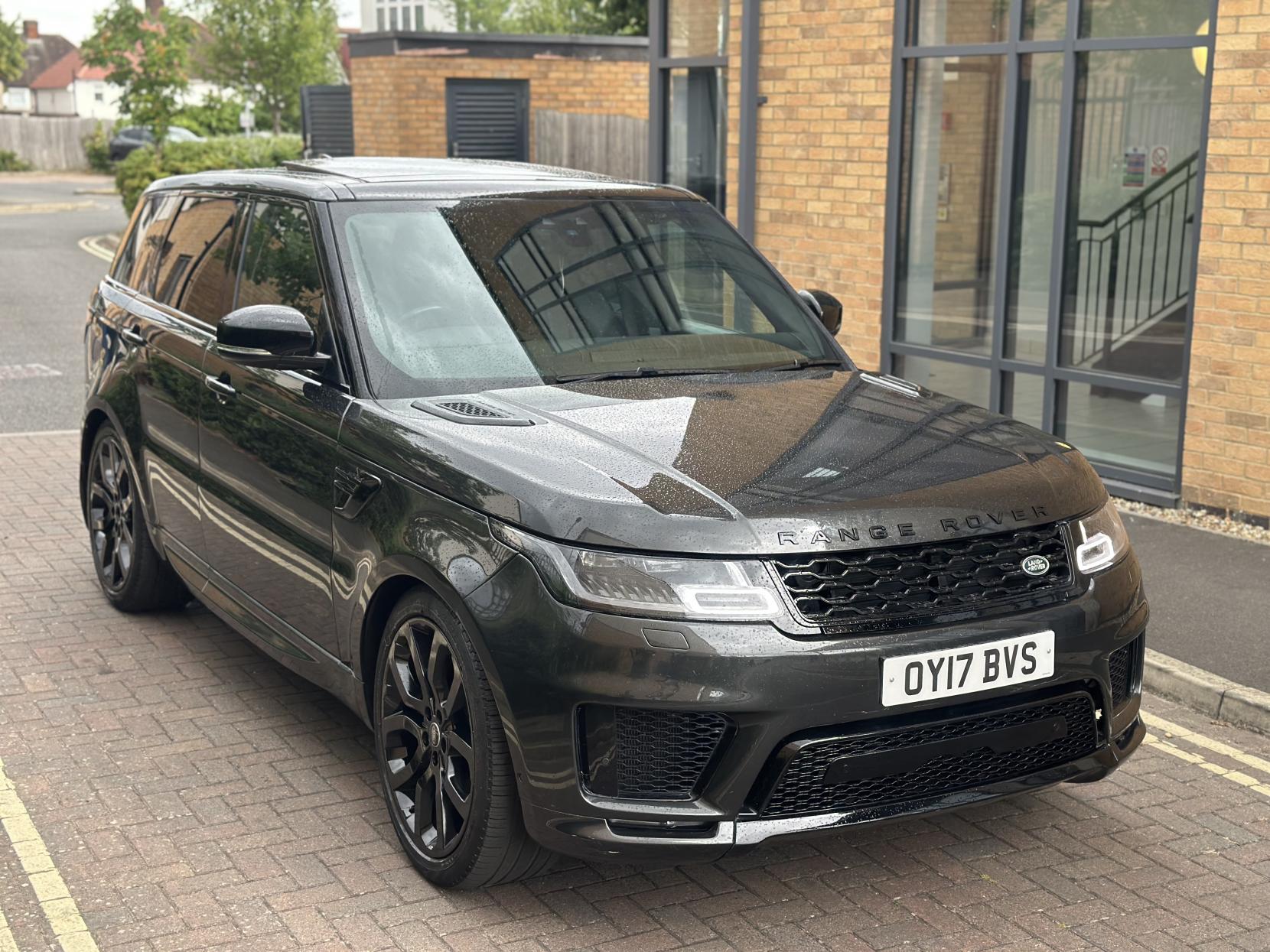 Land Rover Range Rover Sport 3.0 SD V6 Autobiography Dynamic SUV 5dr Diesel Auto 4WD Euro 6 (s/s) (306 ps)