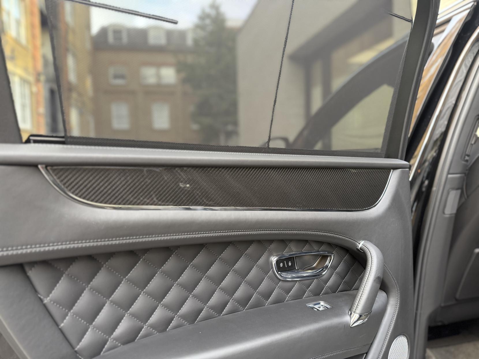 Bentley Bentayga 4.0 V8 SUV 5dr Petrol Auto 4WD Euro 6 (s/s) (550 ps)