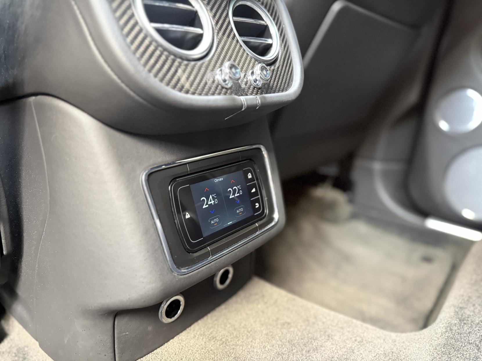 Bentley Bentayga 4.0 V8 SUV 5dr Petrol Auto 4WD Euro 6 (s/s) (550 ps)