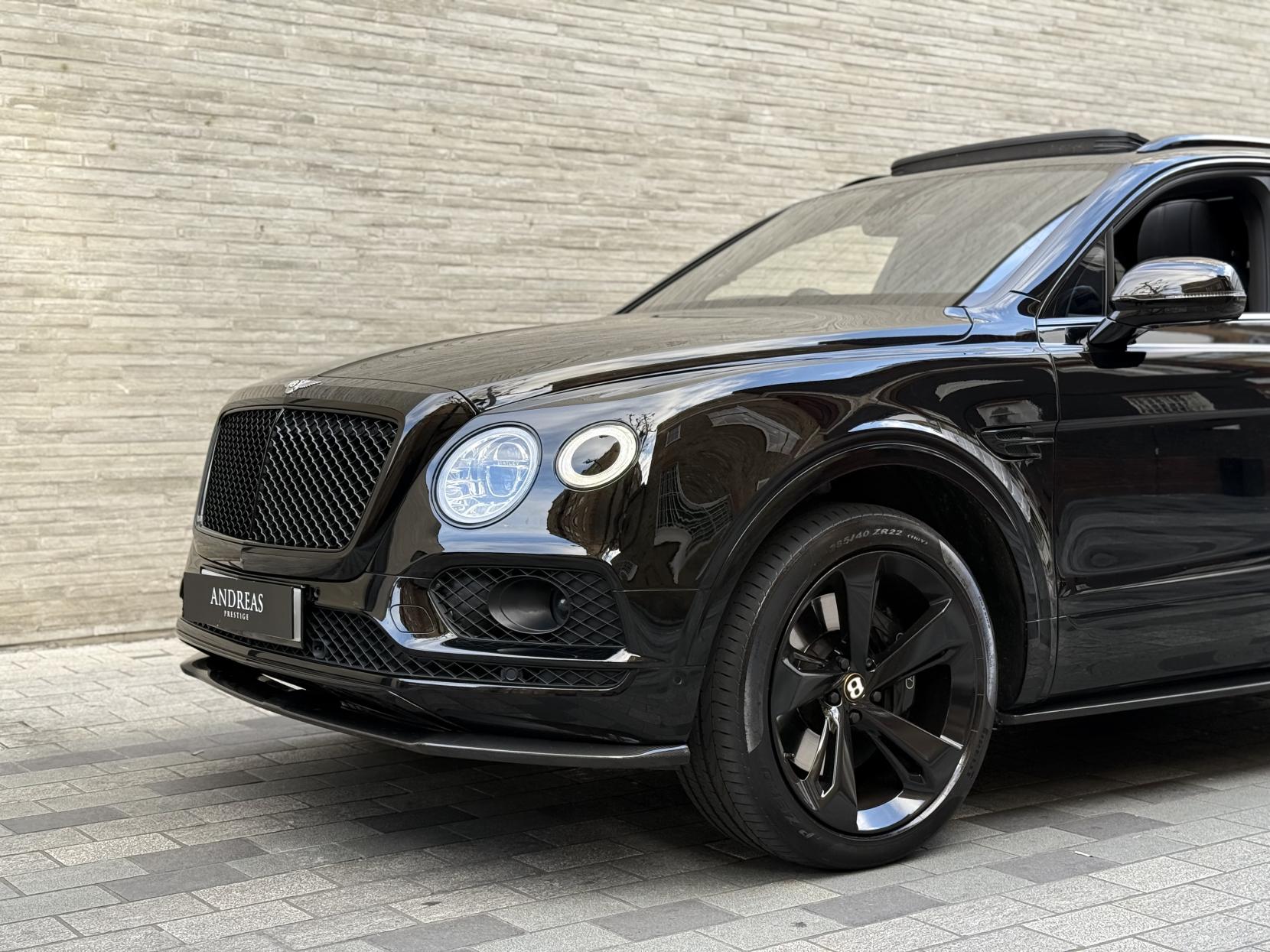 Bentley Bentayga 4.0 V8 SUV 5dr Petrol Auto 4WD Euro 6 (s/s) (550 ps)
