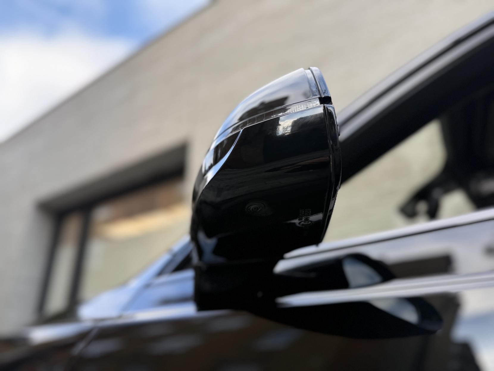 Bentley Bentayga 4.0 V8 SUV 5dr Petrol Auto 4WD Euro 6 (s/s) (550 ps)