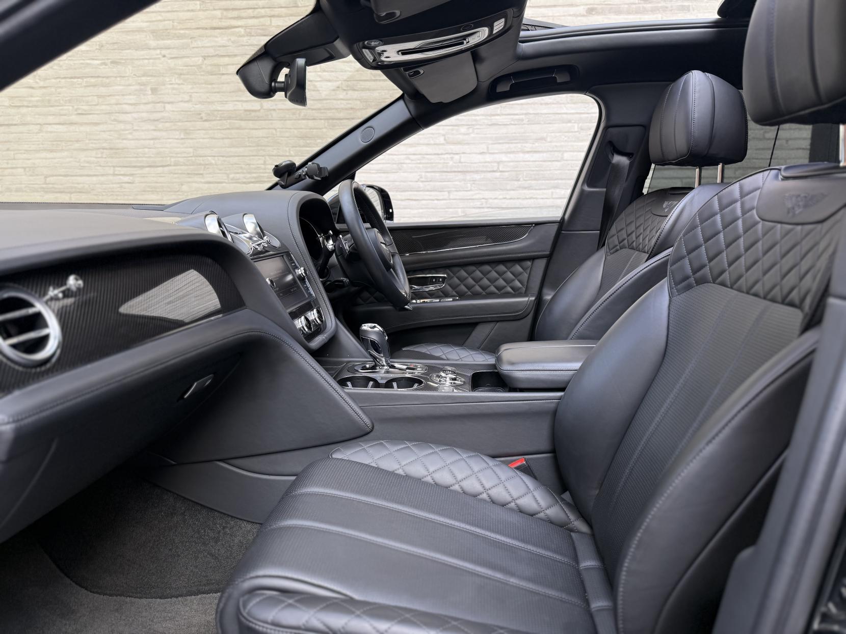 Bentley Bentayga 4.0 V8 SUV 5dr Petrol Auto 4WD Euro 6 (s/s) (550 ps)