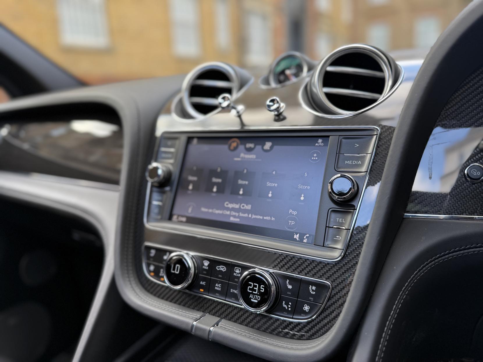 Bentley Bentayga 4.0 V8 SUV 5dr Petrol Auto 4WD Euro 6 (s/s) (550 ps)