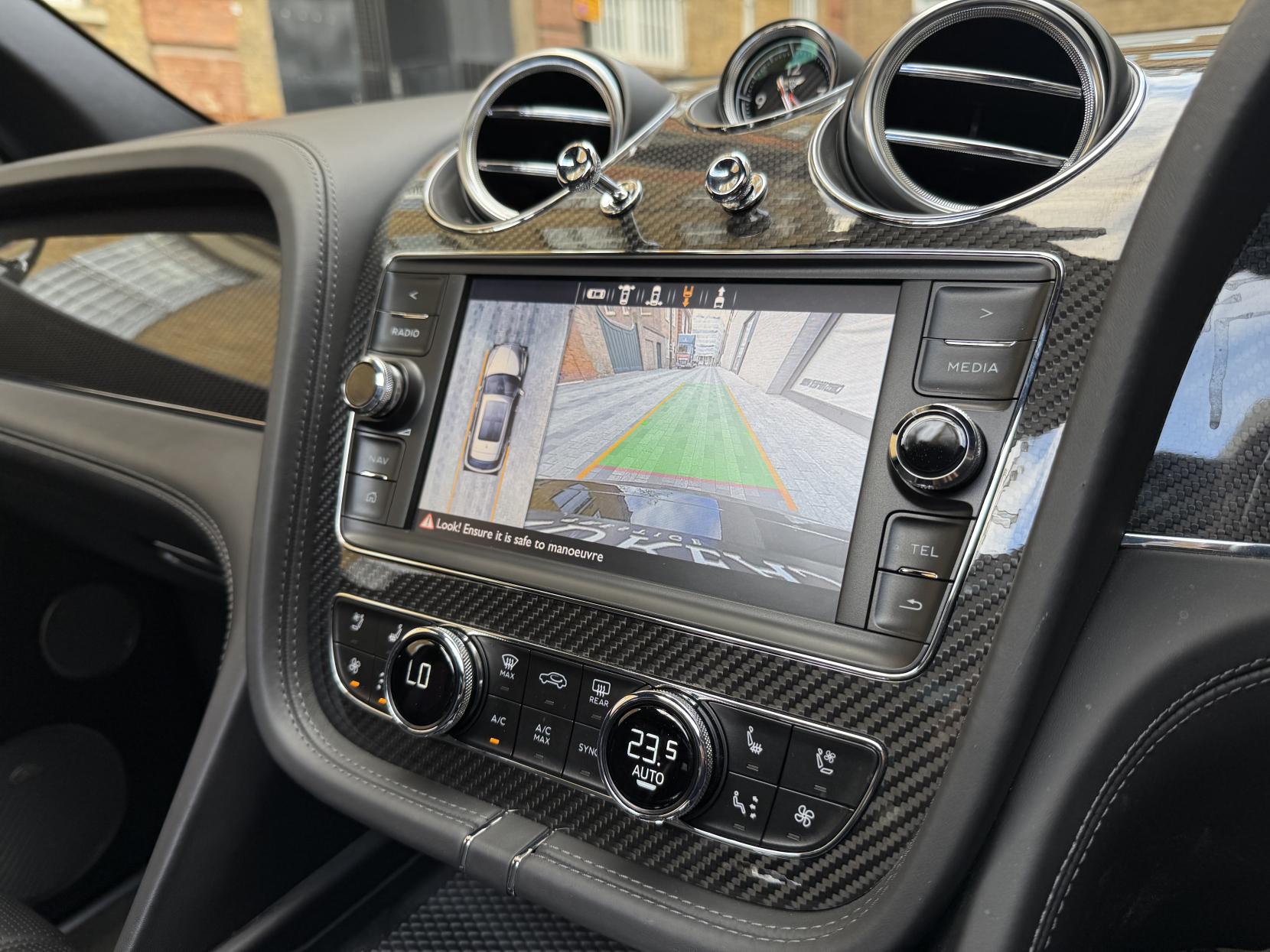 Bentley Bentayga 4.0 V8 SUV 5dr Petrol Auto 4WD Euro 6 (s/s) (550 ps)