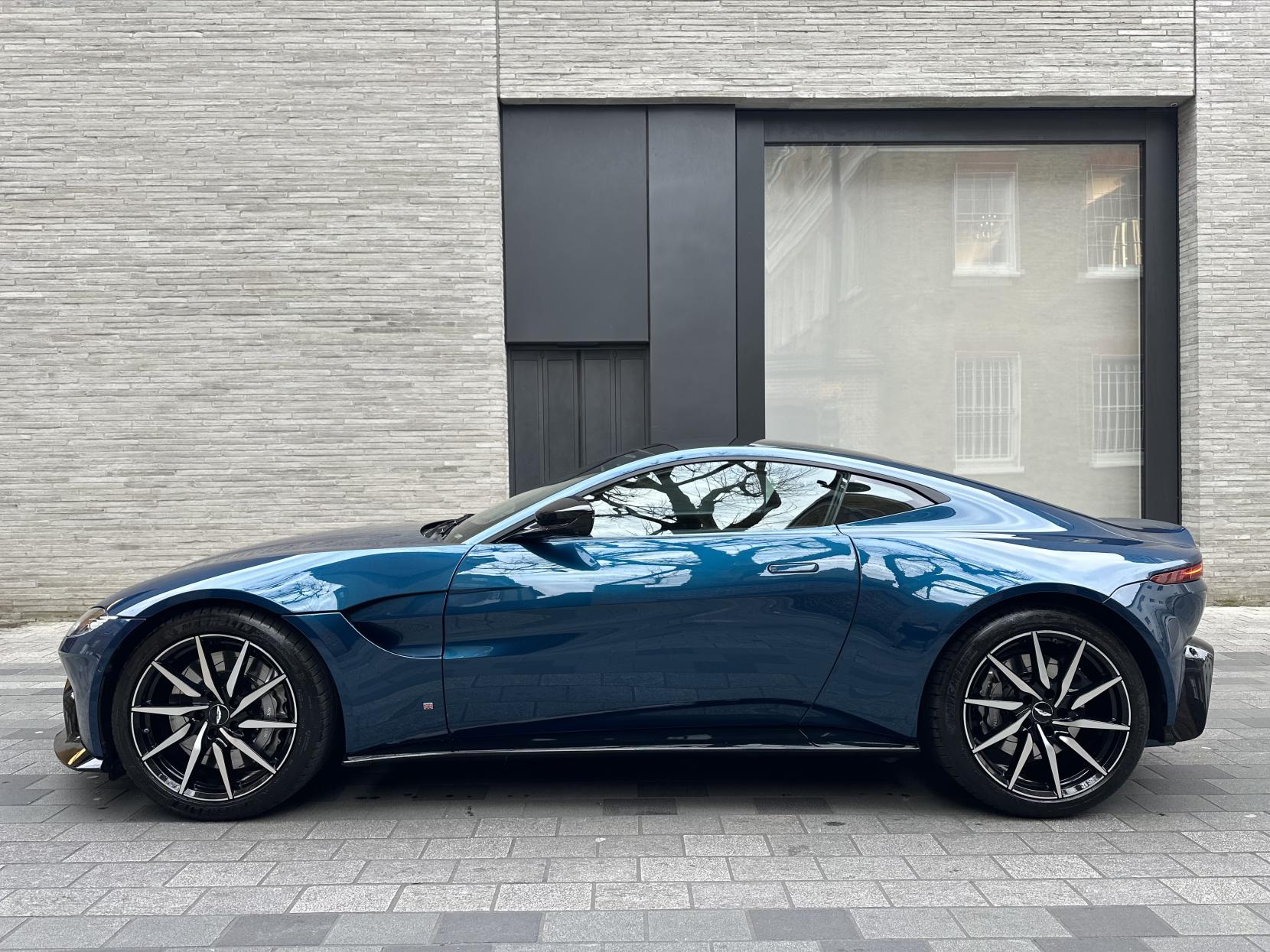 Aston Martin Vantage 4.0 V8 Coupe 2dr Petrol Auto Euro 6 (510 ps)