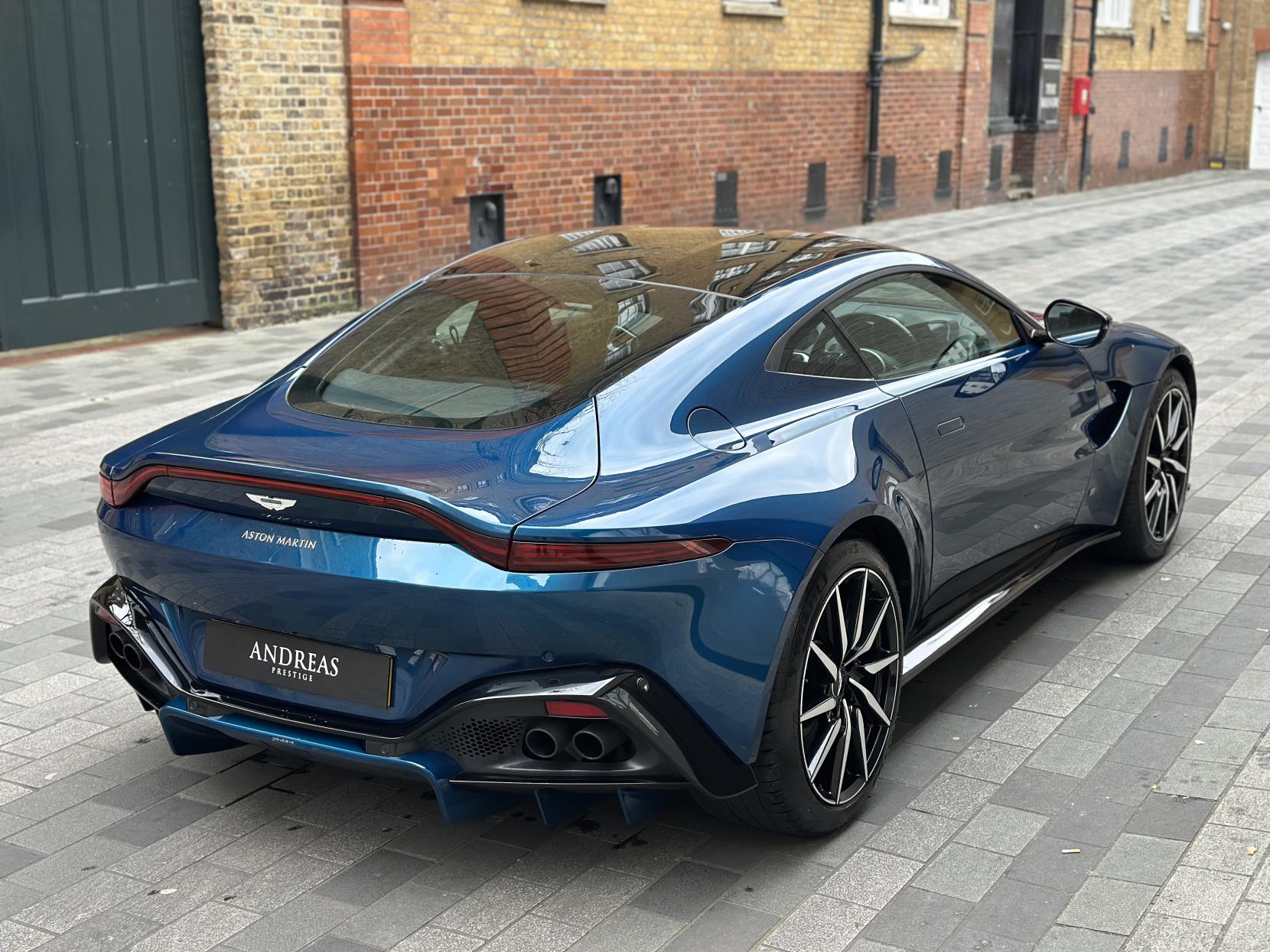 Aston Martin Vantage 4.0 V8 Coupe 2dr Petrol Auto Euro 6 (510 ps)