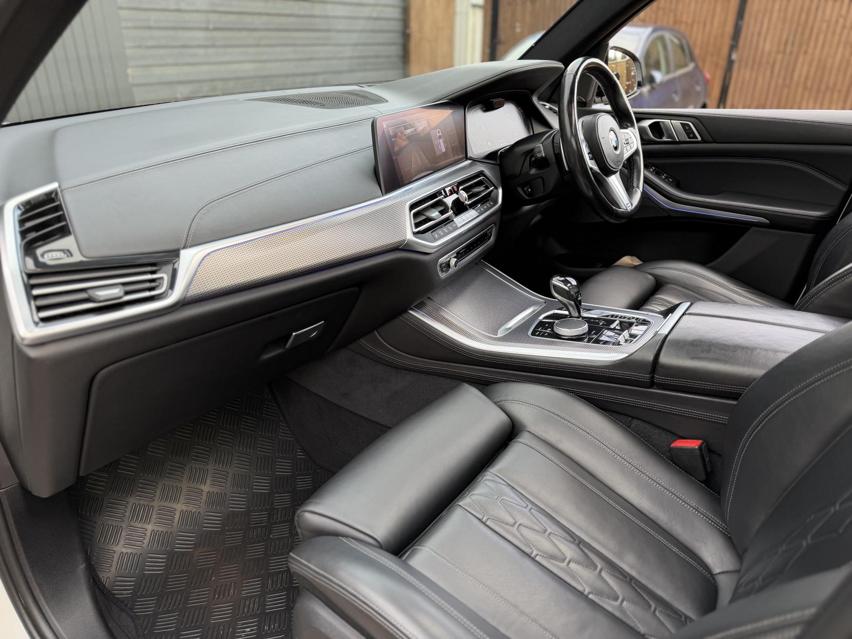 BMW X5 3.0 30d M Sport SUV 5dr Diesel Auto xDrive Euro 6 (s/s) (265 ps)