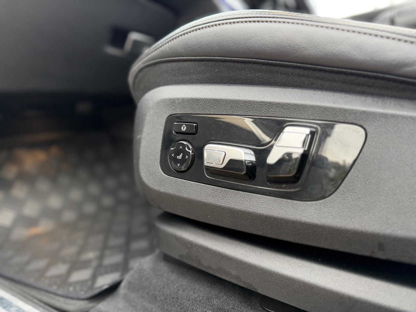 BMW X5 3.0 30d M Sport SUV 5dr Diesel Auto xDrive Euro 6 (s/s) (265 ps)