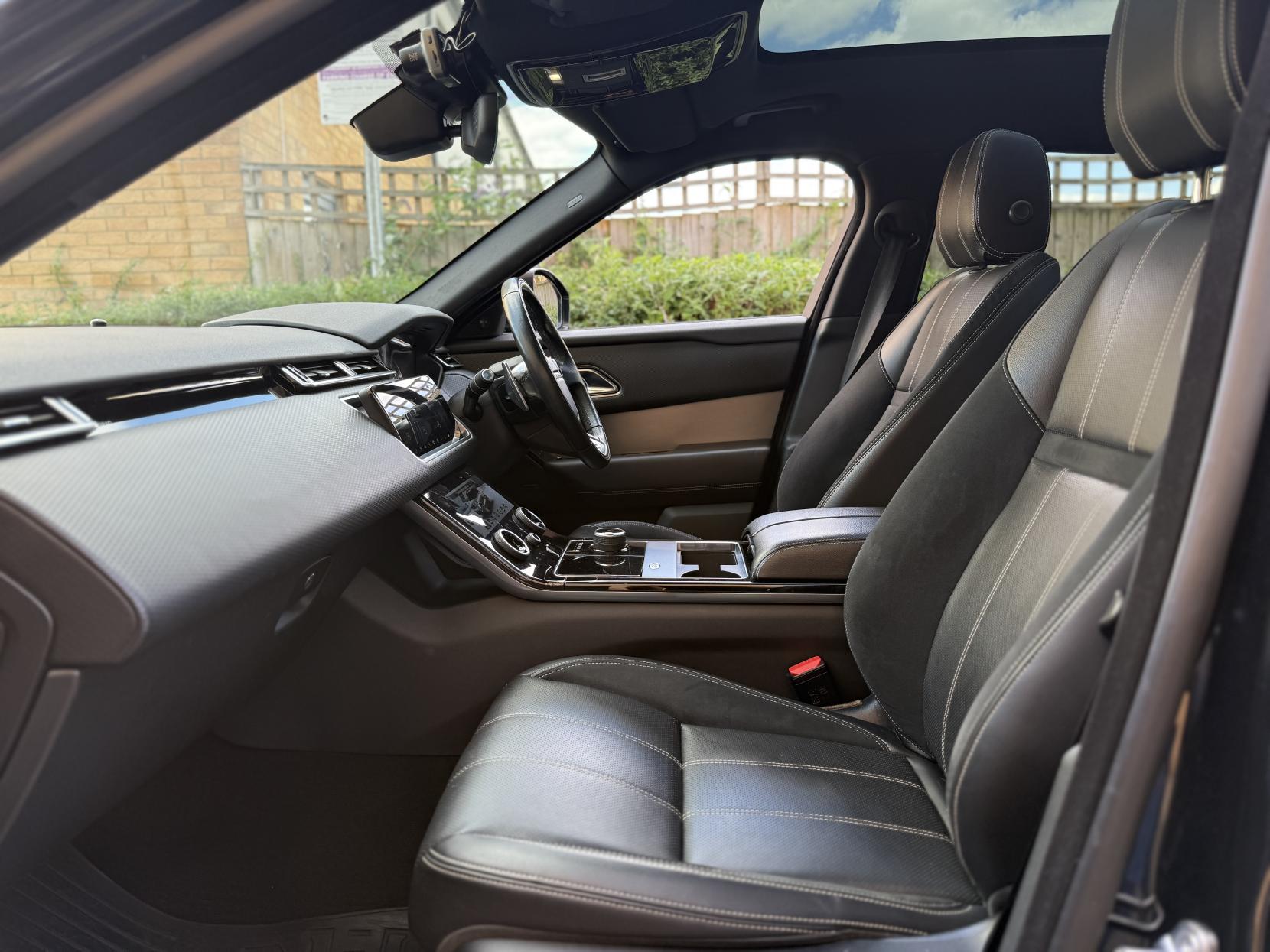 Land Rover Range Rover Velar 2.0 D240 R-Dynamic S SUV 5dr Diesel Auto 4WD Euro 6 (s/s) (240 ps)