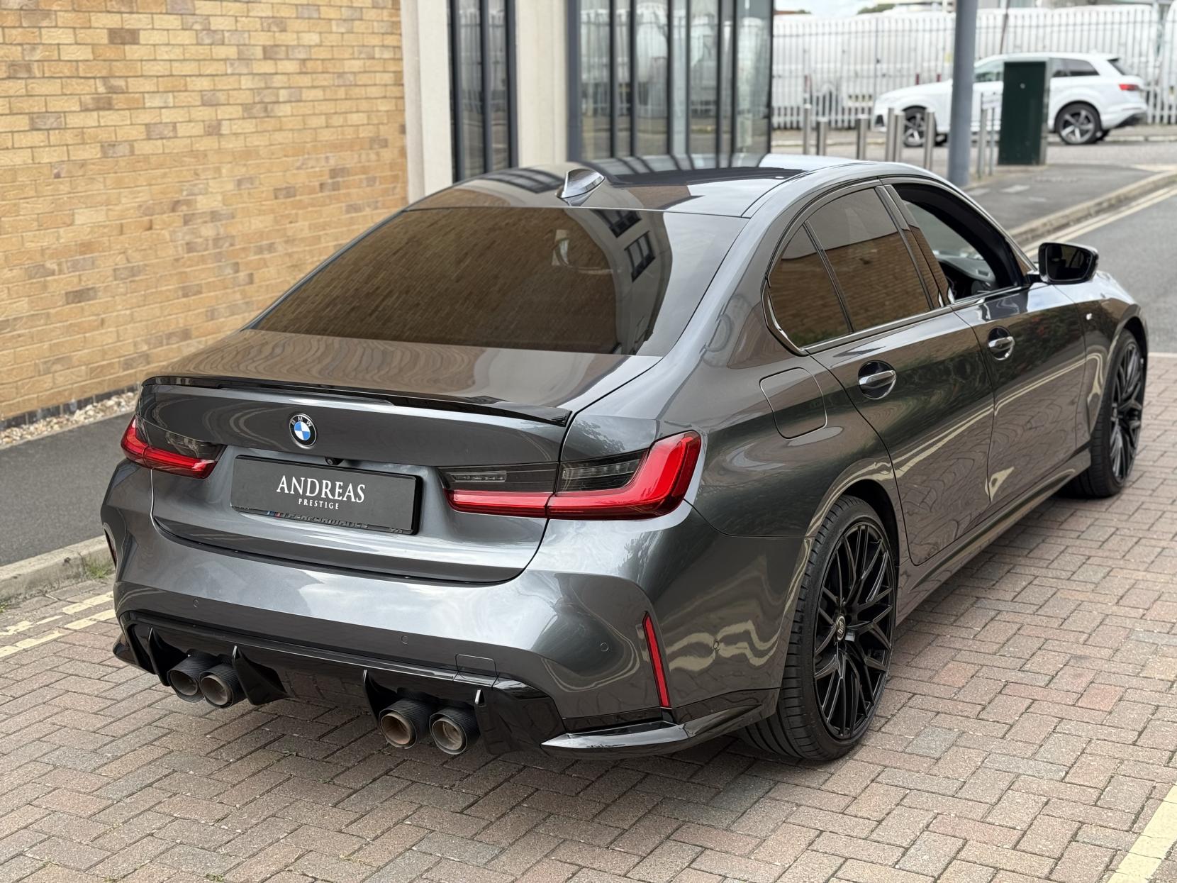 BMW 3 Series 2.0 330e 12kWh M Sport Saloon 4dr Petrol Plug-in Hybrid Auto Euro 6 (s/s) (292 ps)