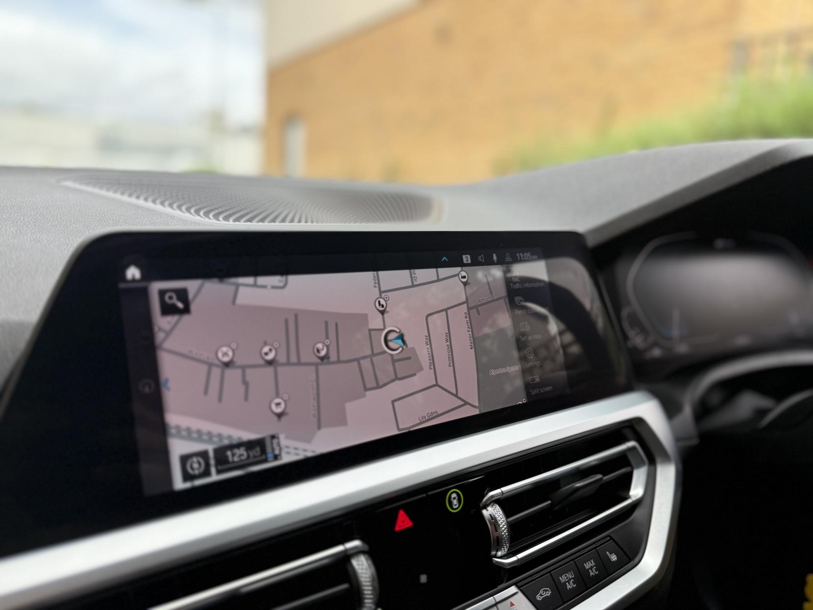 BMW 3 Series 2.0 330e 12kWh M Sport Saloon 4dr Petrol Plug-in Hybrid Auto Euro 6 (s/s) (292 ps)