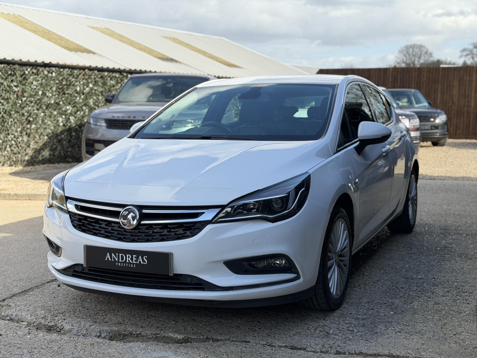 Vauxhall Astra 1.4i Turbo Elite Nav Hatchback 5dr Petrol Auto Euro 6 (s/s) (150 ps)