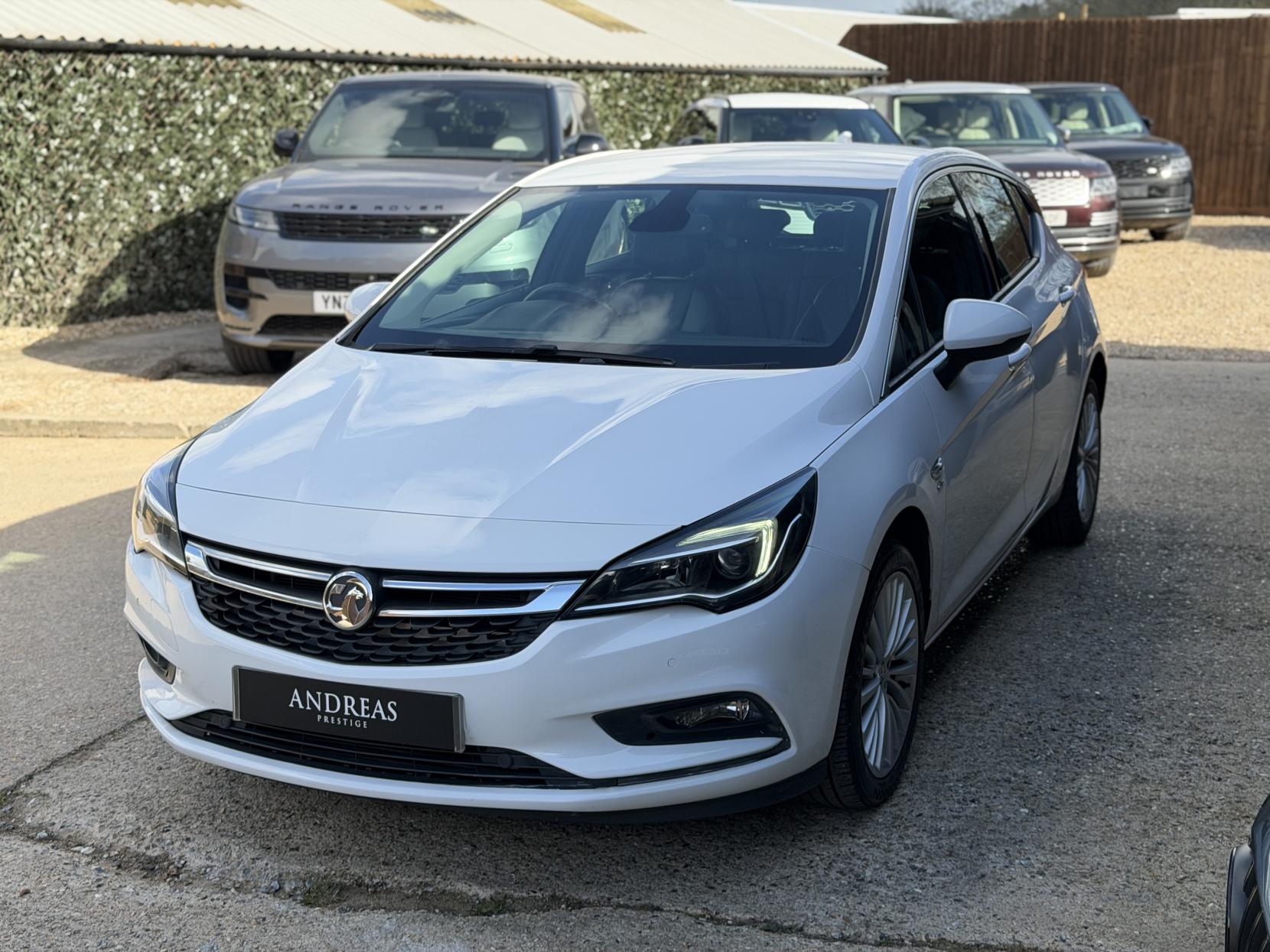 Vauxhall Astra 1.4i Turbo Elite Nav Hatchback 5dr Petrol Auto Euro 6 (s/s) (150 ps)