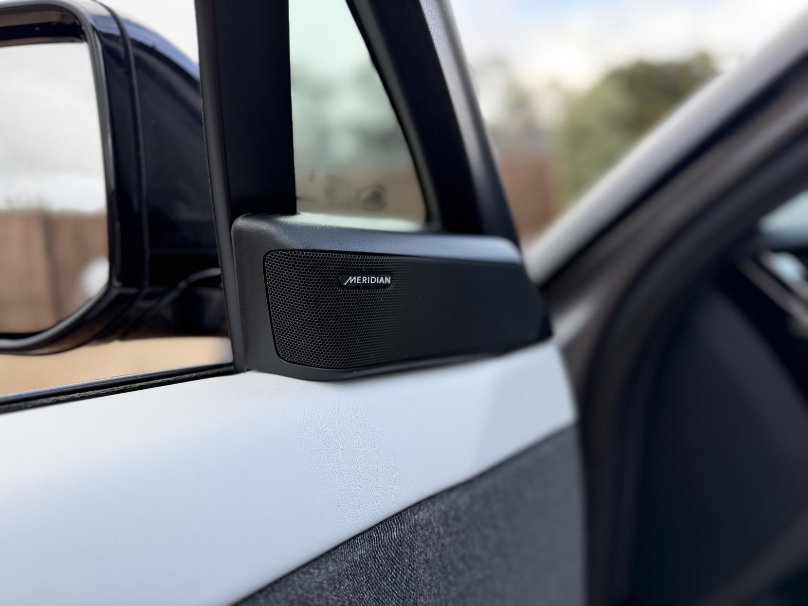 Land Rover Range Rover Sport 3.0 D300 MHEV Dynamic SE SUV 5dr Diesel Auto 4WD Euro 6 (s/s) (300 ps)