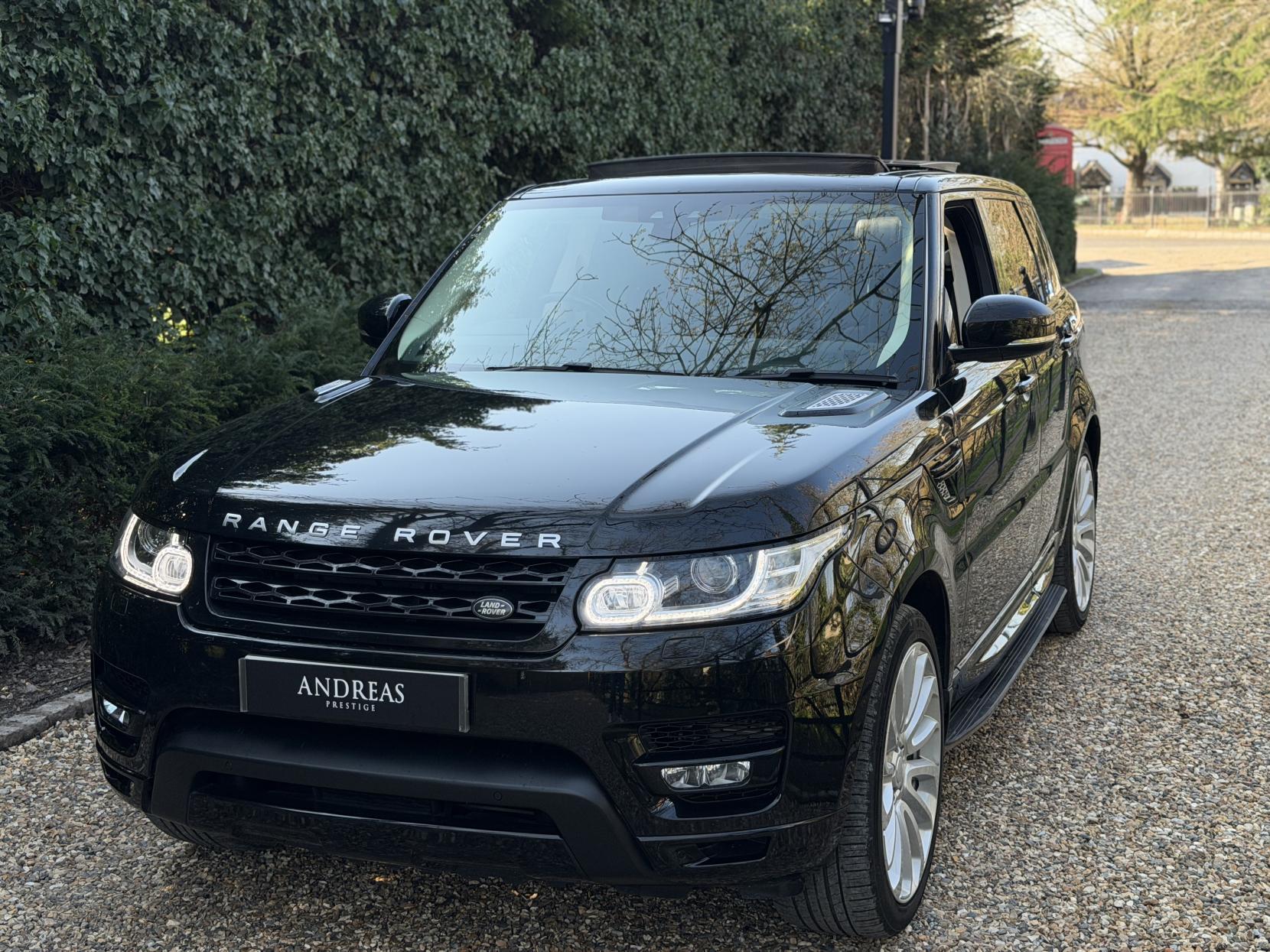 Land Rover Range Rover Sport 3.0 SD V6 HSE SUV 5dr Diesel Auto 4WD Euro 6 (s/s) (306 ps)