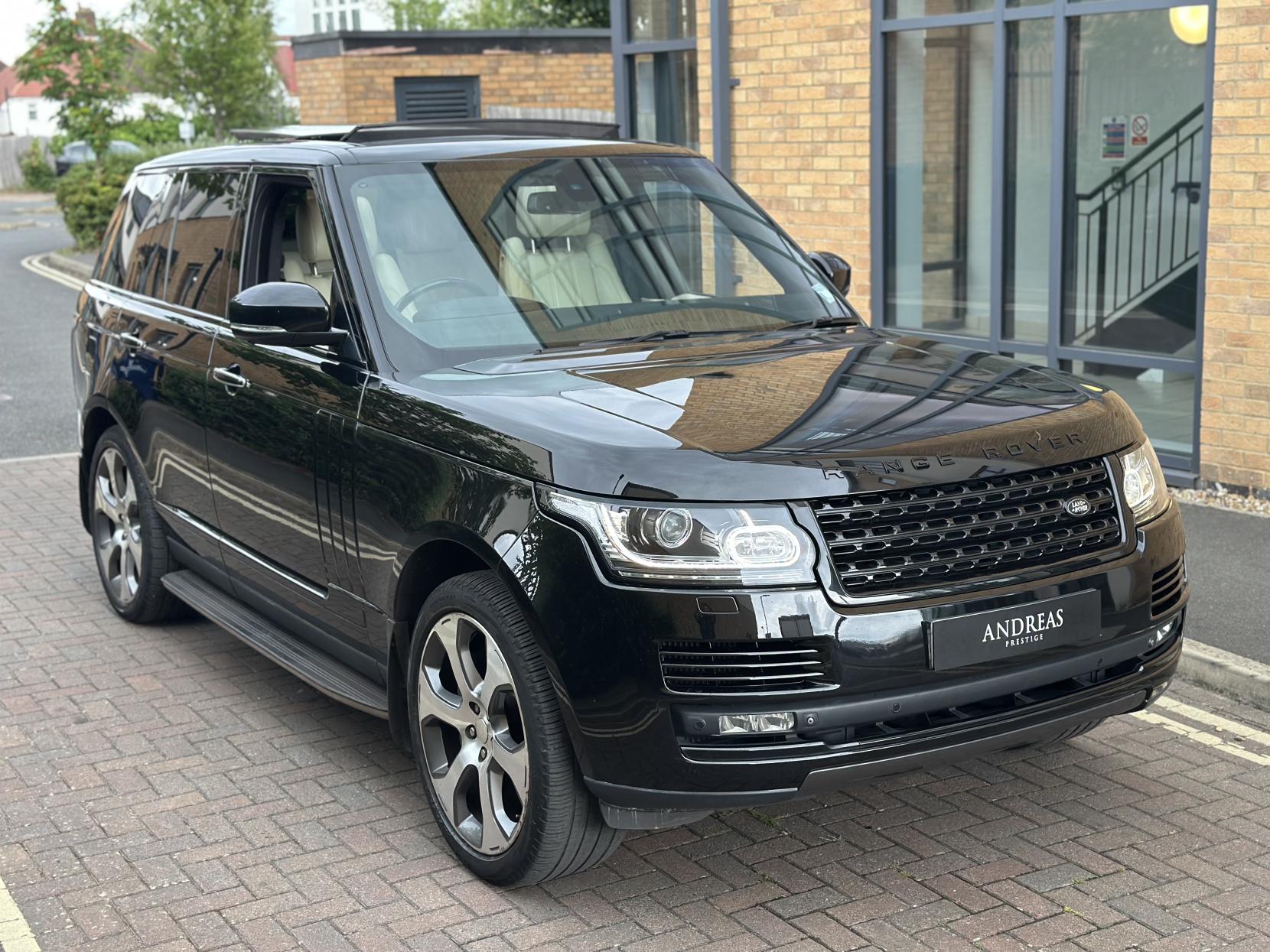 Land Rover Range Rover 4.4 SD V8 Autobiography SUV 5dr Diesel Auto 4WD Euro 5 (339 ps)