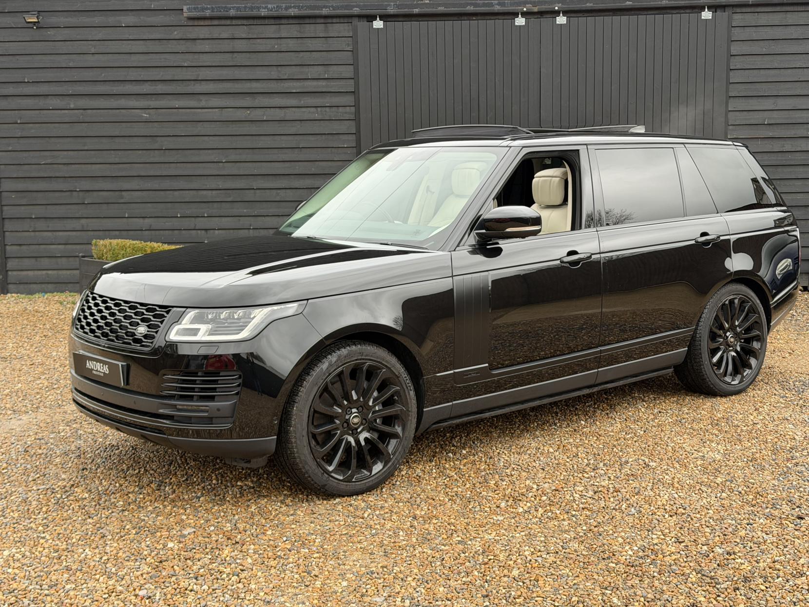 Land Rover Range Rover 5.0 P525 V8 GPF Autobiography SUV 5dr Petrol Auto 4WD Euro 6 (s/s) LWB (525 ps)