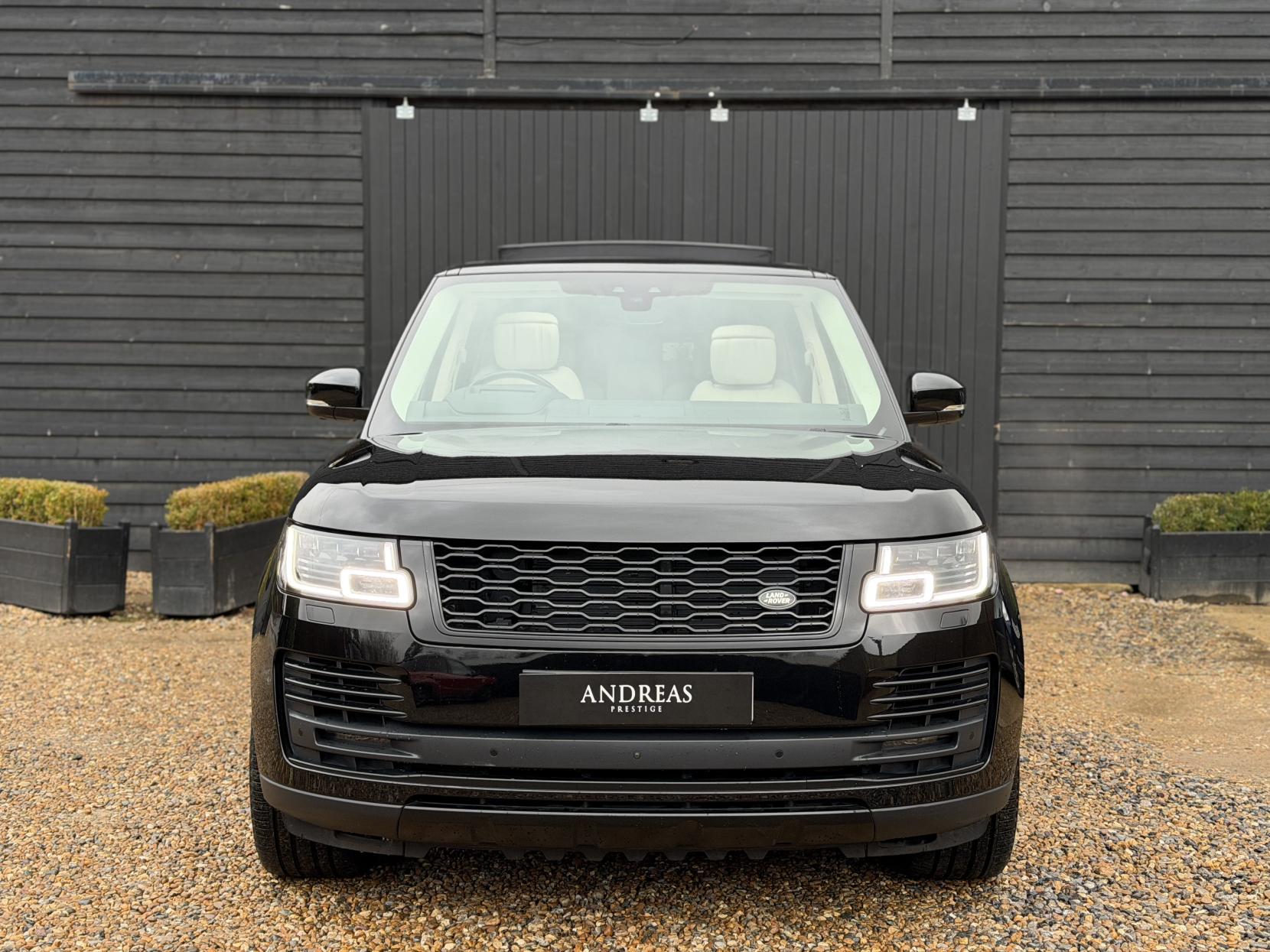 Land Rover Range Rover 5.0 P525 V8 GPF Autobiography SUV 5dr Petrol Auto 4WD Euro 6 (s/s) LWB (525 ps)