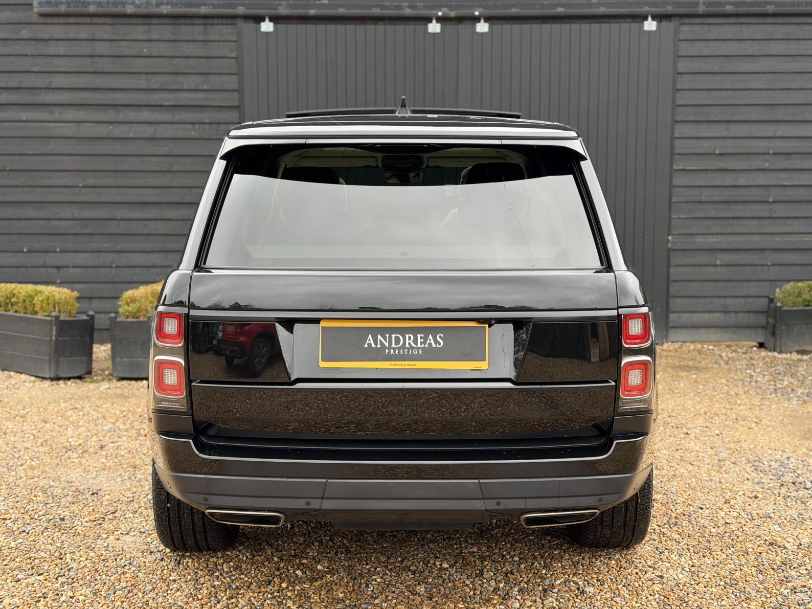 Land Rover Range Rover 5.0 P525 V8 GPF Autobiography SUV 5dr Petrol Auto 4WD Euro 6 (s/s) LWB (525 ps)