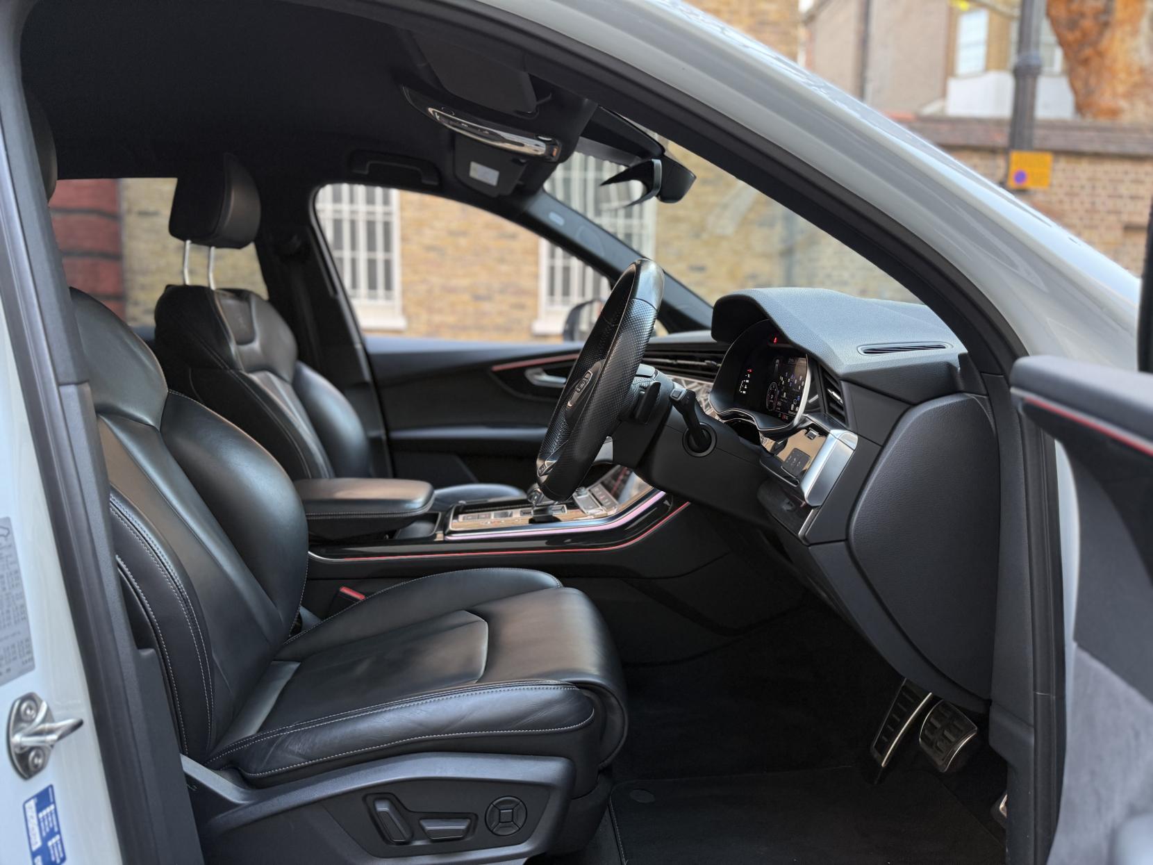 Audi Q7 3.0 TDI V6 45 Black Edition SUV 5dr Diesel Tiptronic quattro Euro 6 (s/s) (231 ps)