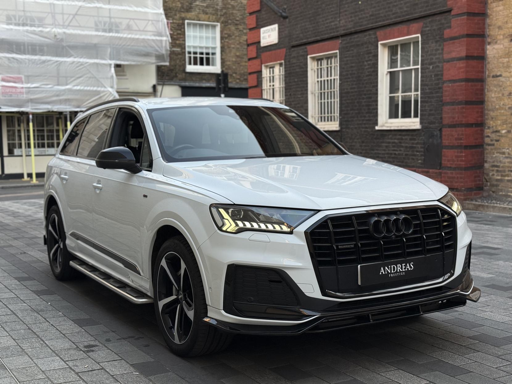 Audi Q7 3.0 TDI V6 45 Black Edition SUV 5dr Diesel Tiptronic quattro Euro 6 (s/s) (231 ps)