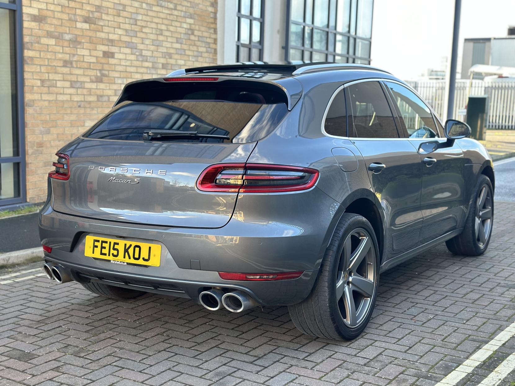 Porsche Macan 3.0 TD V6 S SUV 5dr Diesel PDK 4WD Euro 6 (s/s) (258 ps)