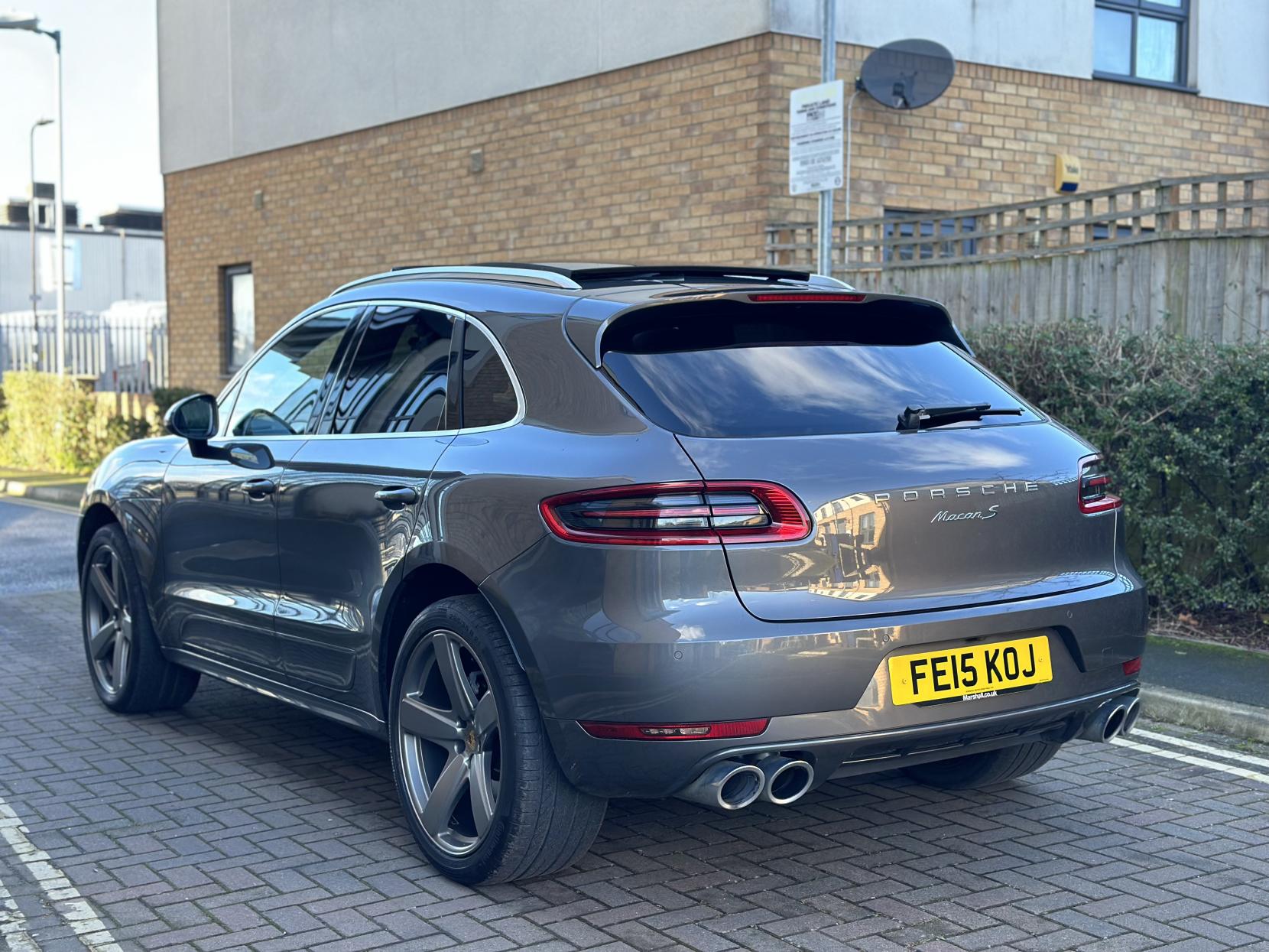 Porsche Macan 3.0 TD V6 S SUV 5dr Diesel PDK 4WD Euro 6 (s/s) (258 ps)