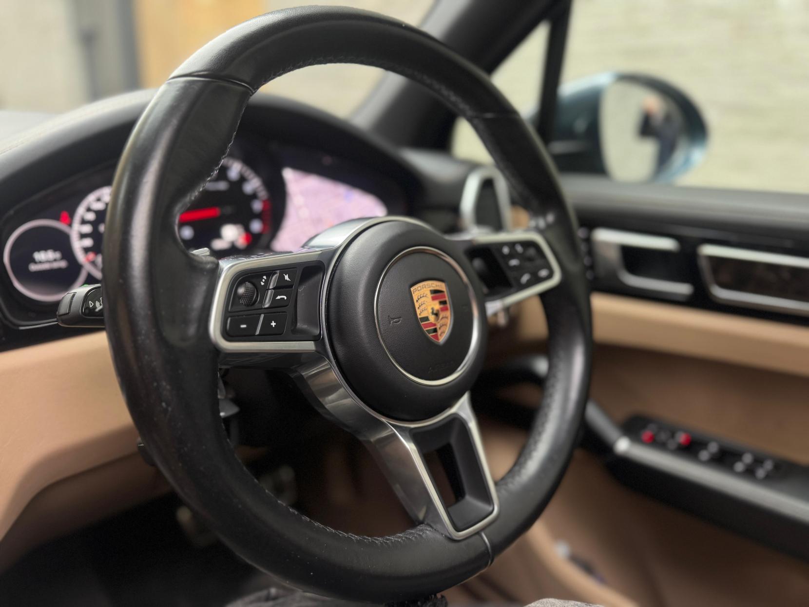 Porsche Cayenne 2.9T V6 S SUV 5dr Petrol TiptronicS 4WD Euro 6 (s/s) (440 ps)