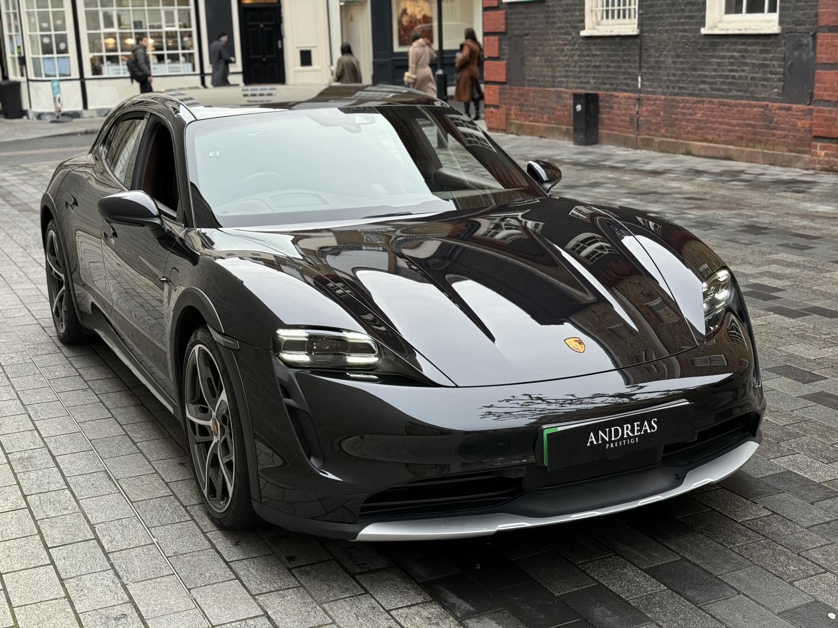 Porsche Taycan Performance Plus 93.4kWh 4S Cross Turismo 5dr Electric Auto 4WD (11kW Charger) (571 ps)