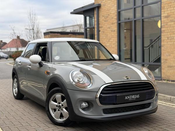 MINI Hatch 1.5 Cooper Hatchback 5dr Petrol Auto Euro 6 (s/s) (136 ps)