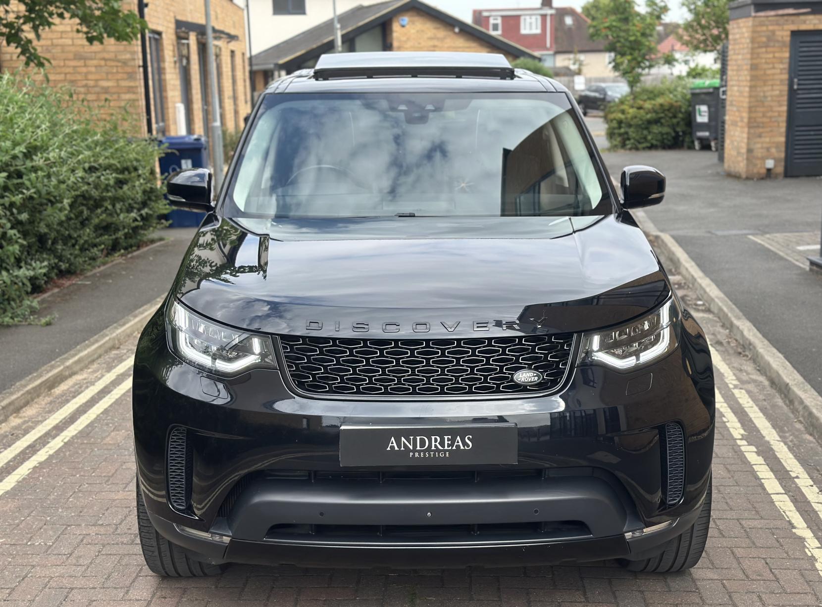 Land Rover Discovery 3.0 TD V6 HSE Luxury SUV 5dr Diesel Auto 4WD Euro 6 (s/s) (258 ps)