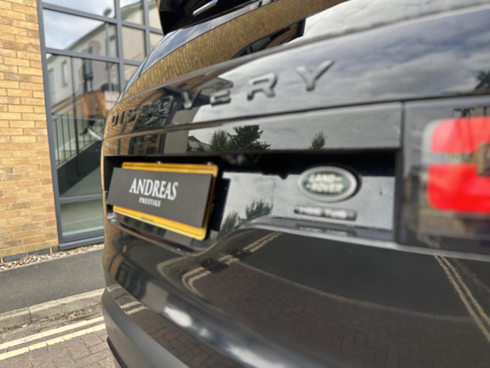 Land Rover Discovery 3.0 TD V6 HSE Luxury SUV 5dr Diesel Auto 4WD Euro 6 (s/s) (258 ps)