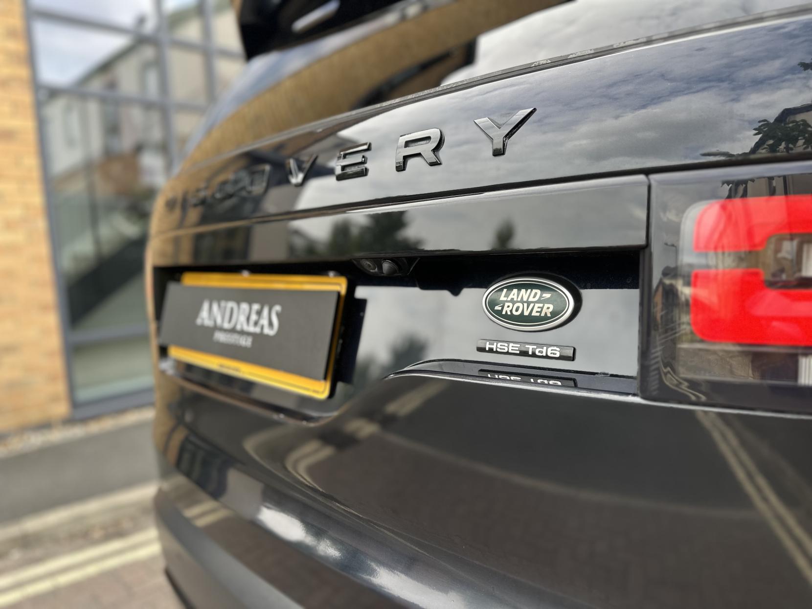 Land Rover Discovery 3.0 TD V6 HSE Luxury SUV 5dr Diesel Auto 4WD Euro 6 (s/s) (258 ps)