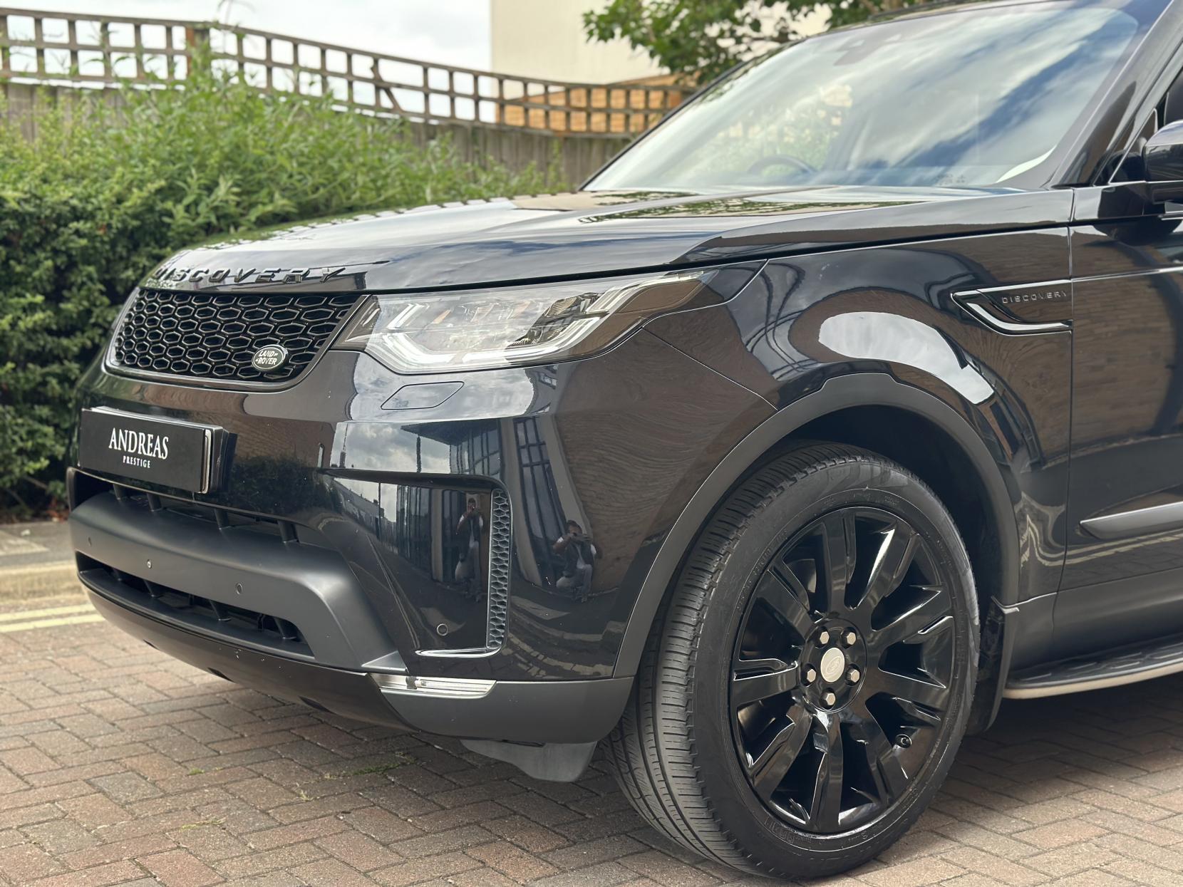 Land Rover Discovery 3.0 TD V6 HSE Luxury SUV 5dr Diesel Auto 4WD Euro 6 (s/s) (258 ps)