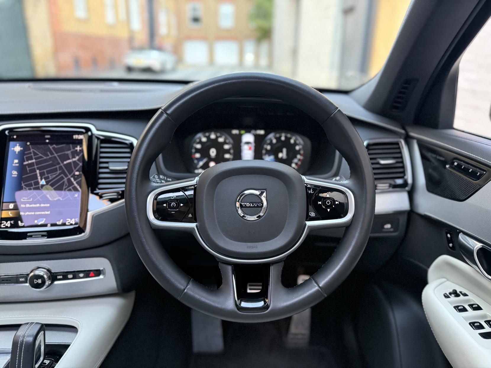 Volvo XC90 2.0 B5 MHEV R-Design Pro SUV 5dr Petrol Hybrid Auto 4WD Euro 6 (s/s) (250 ps)