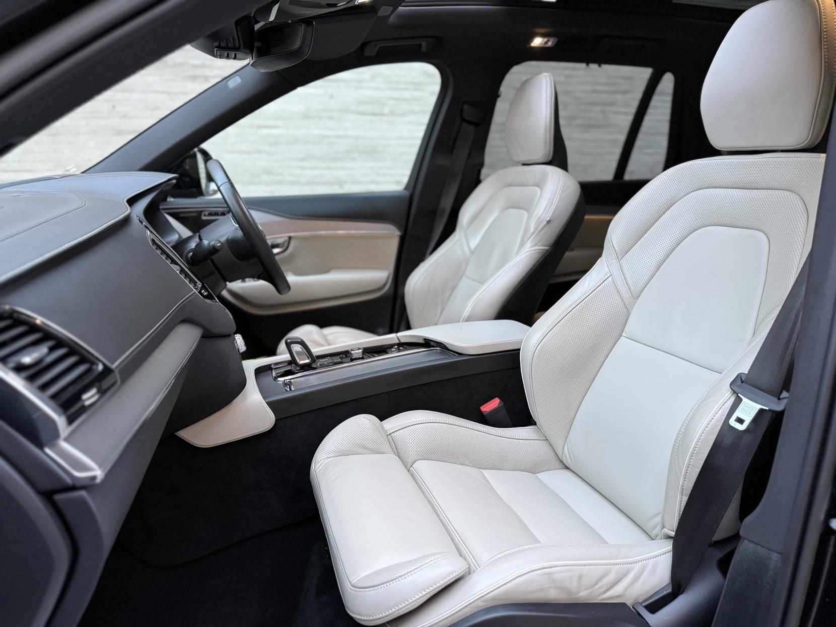Volvo XC90 2.0 B5 MHEV R-Design Pro SUV 5dr Petrol Hybrid Auto 4WD Euro 6 (s/s) (250 ps)