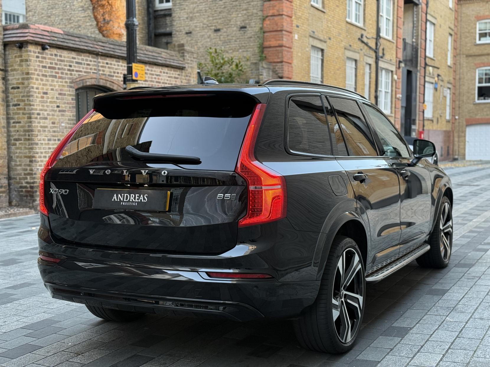Volvo XC90 2.0 B5 MHEV R-Design Pro SUV 5dr Petrol Hybrid Auto 4WD Euro 6 (s/s) (250 ps)