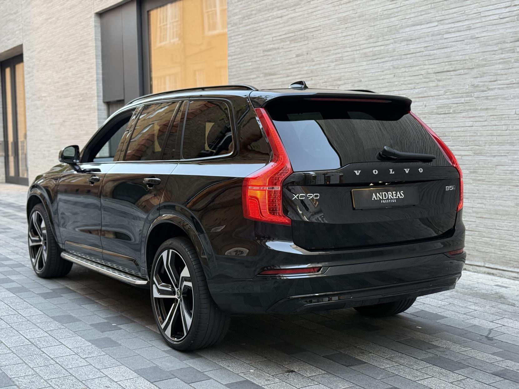 Volvo XC90 2.0 B5 MHEV R-Design Pro SUV 5dr Petrol Hybrid Auto 4WD Euro 6 (s/s) (250 ps)