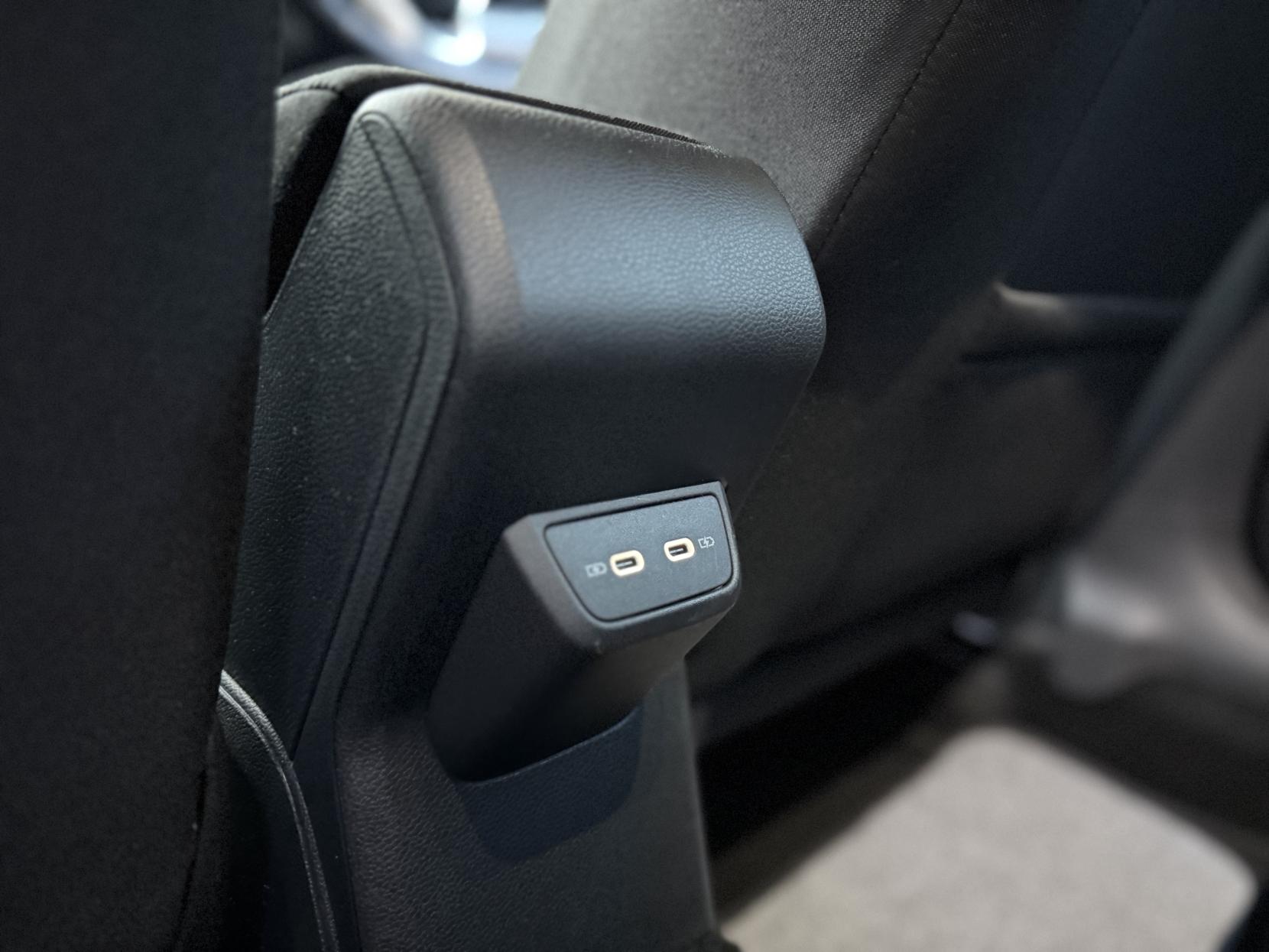 Volkswagen Taigo 1.0 TSI R-Line SUV 5dr Petrol DSG Euro 6 (s/s) (110 ps)