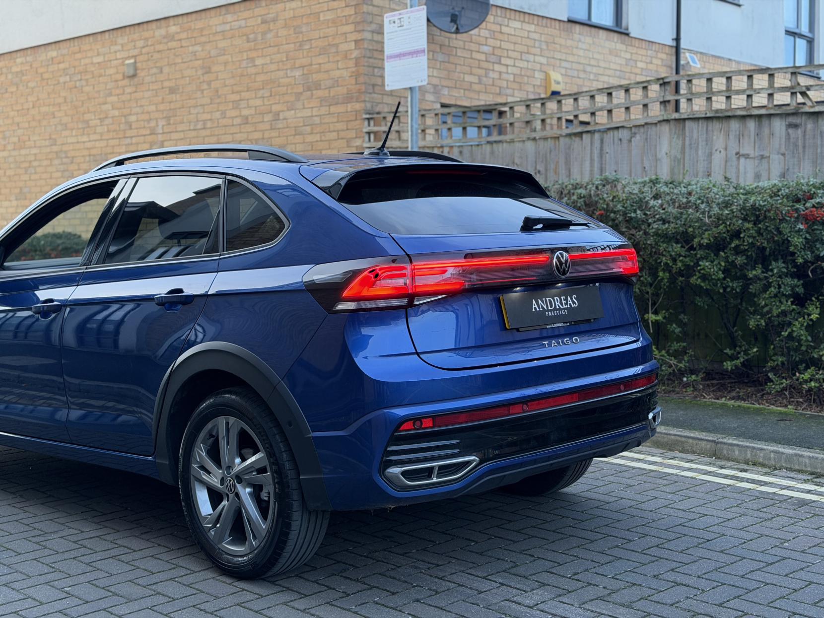 Volkswagen Taigo 1.0 TSI R-Line SUV 5dr Petrol DSG Euro 6 (s/s) (110 ps)