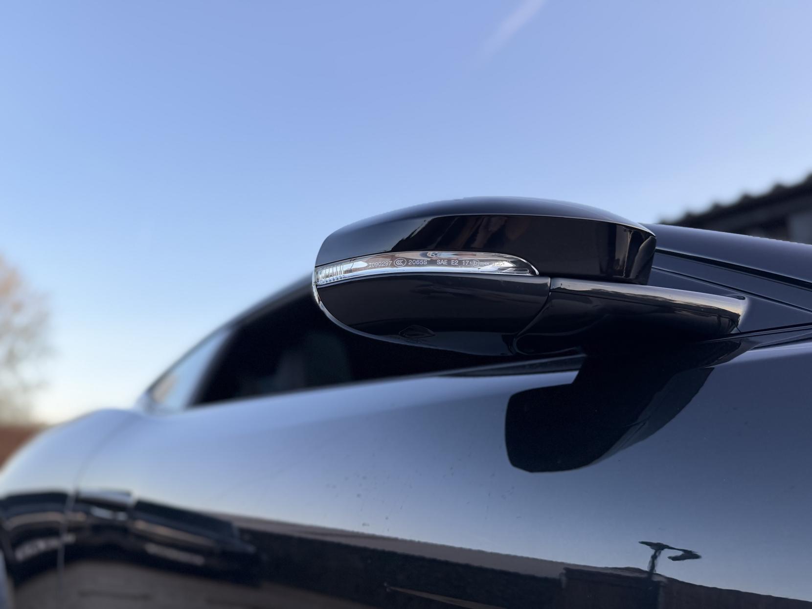 Jaguar F-Type 5.0 V8 R-Dynamic Black Coupe 2dr Petrol Auto Euro 6 (s/s) (450 ps)