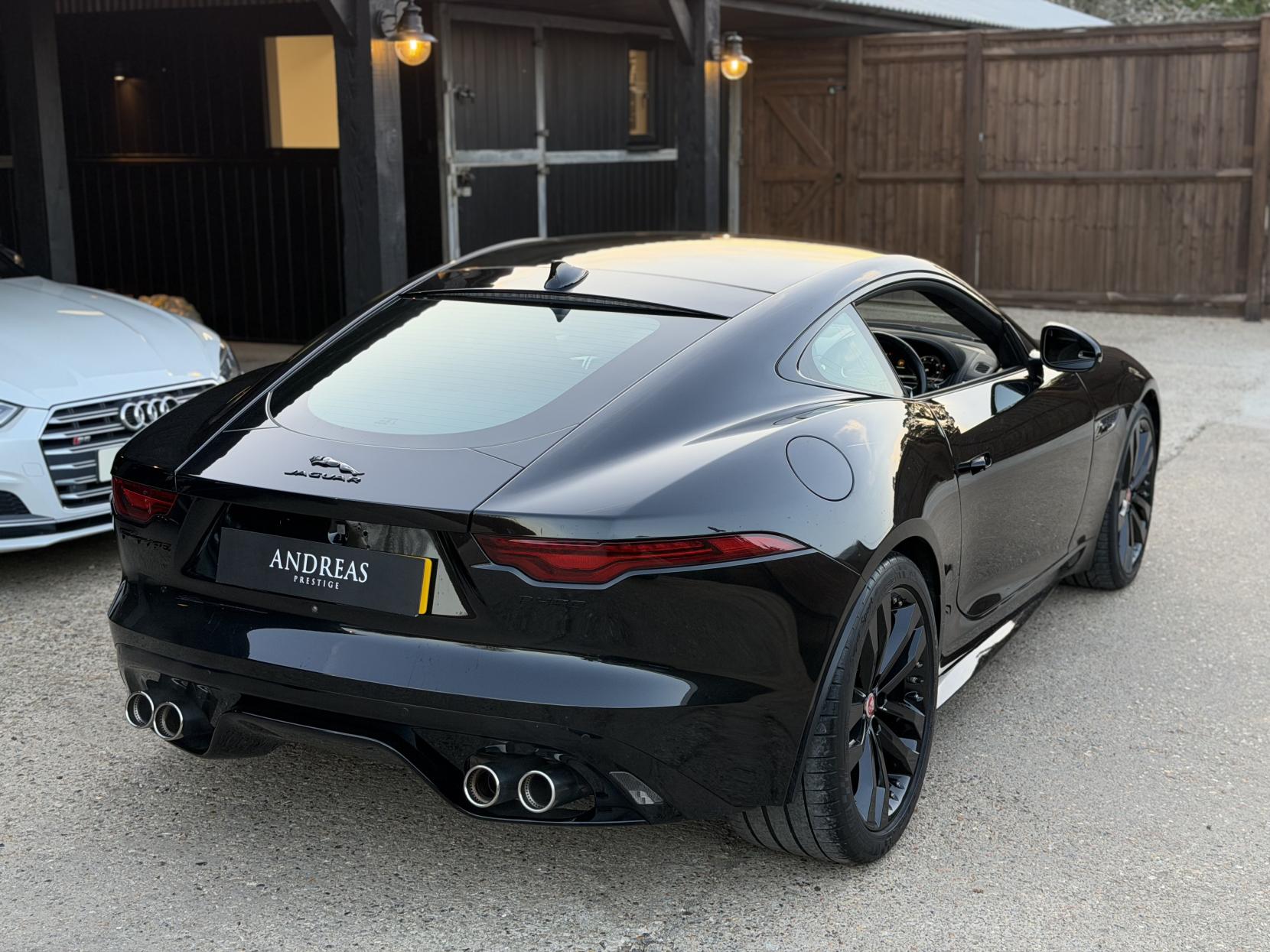 Jaguar F-Type 5.0 V8 R-Dynamic Black Coupe 2dr Petrol Auto Euro 6 (s/s) (450 ps)