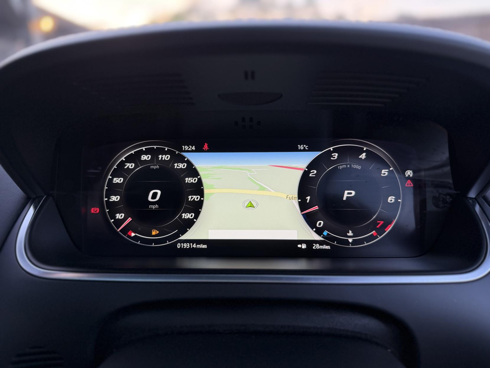 Jaguar F-Type 5.0 V8 R-Dynamic Black Coupe 2dr Petrol Auto Euro 6 (s/s) (450 ps)